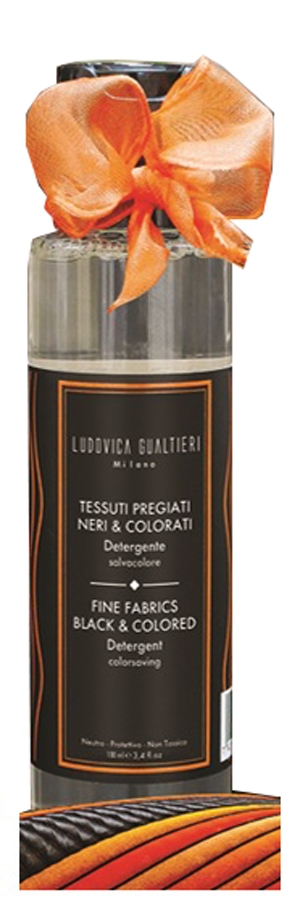 TESSUTI PREGIATI NERI & COLORATI DETERGENTE 100 ML