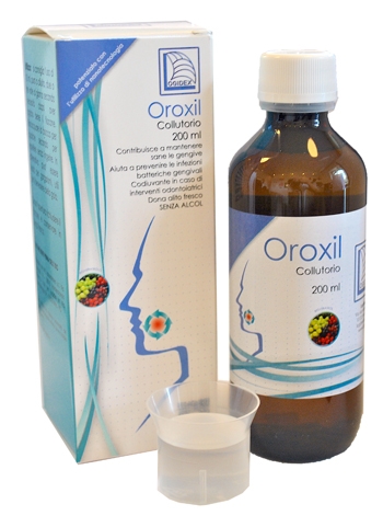OROXIL PLUS COLLUTORIO TRATTAMENTO INTENSIVO 250 ML