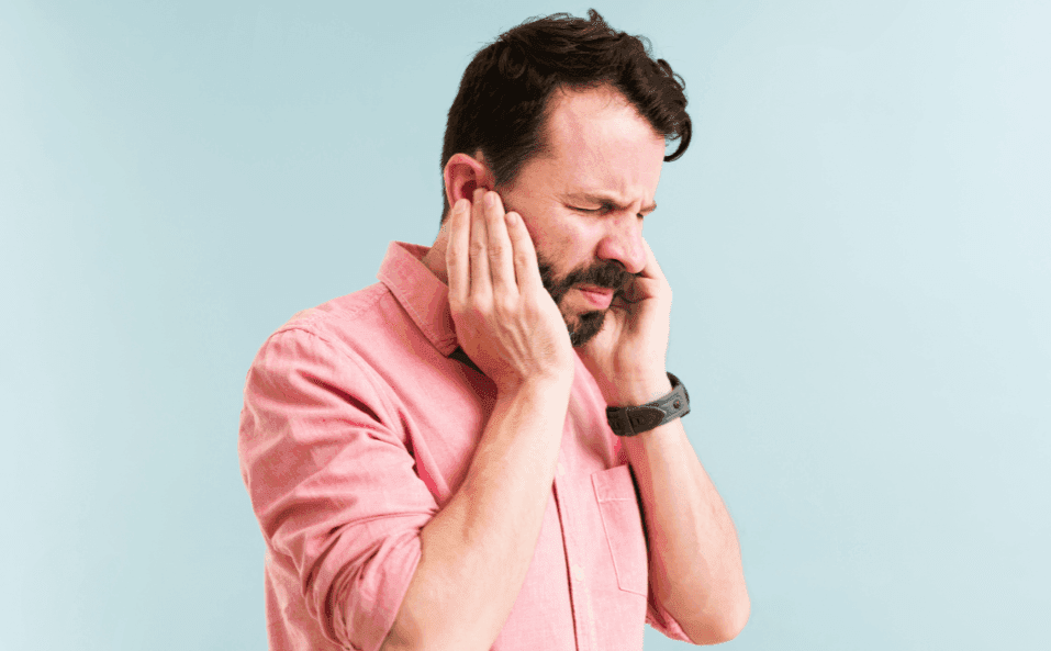 Come far passare il ronzio alle orecchie causato dall’acufene